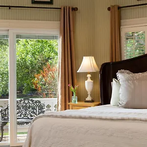 At Woodhaven-in The Heart Of The Bourbon Trail-over 12 Distilleries Nearby Bed & Breakfast Louisville