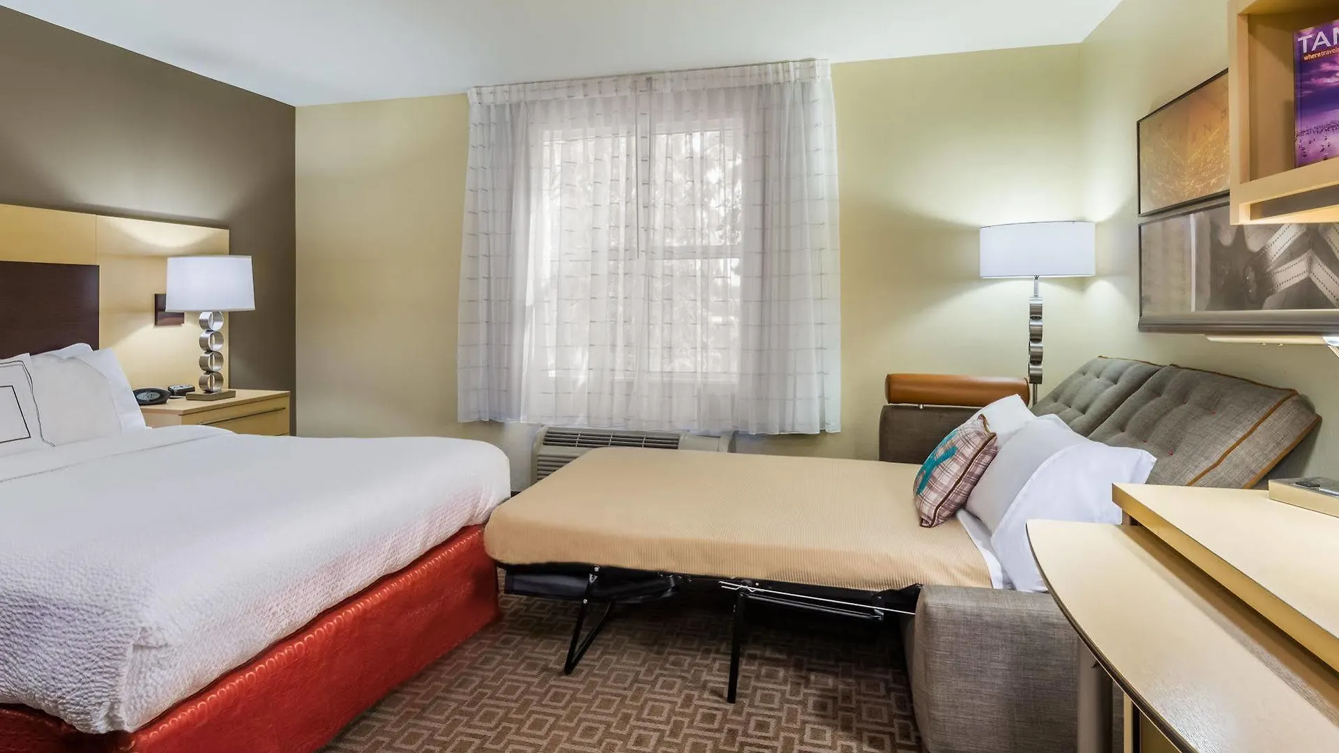 Towneplace Suites Tampa Westshore/Airport Hotel