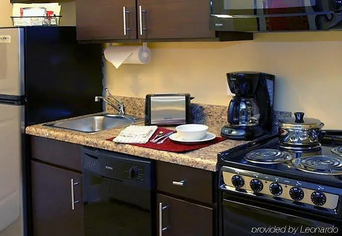 Towneplace Suites Tampa Westshore/Airport Hotel