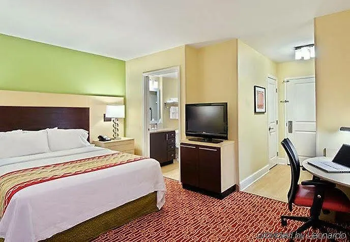 Towneplace Suites Tampa Westshore/Airport Hotell